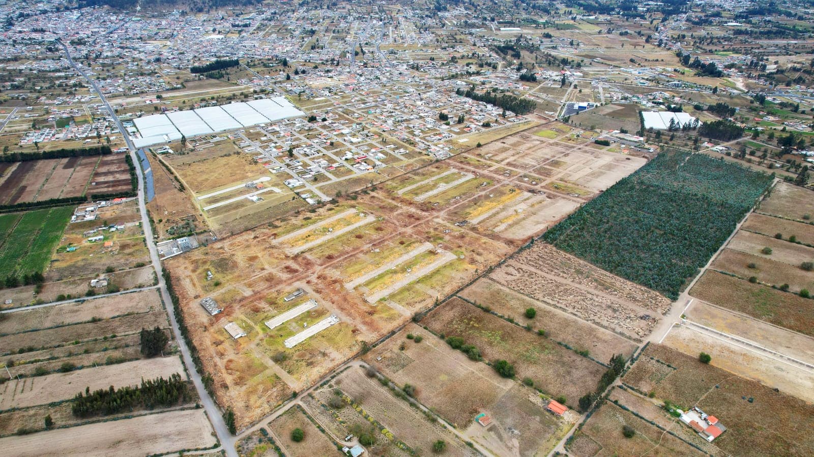 Terreno antes de urbanizar, vista aérea